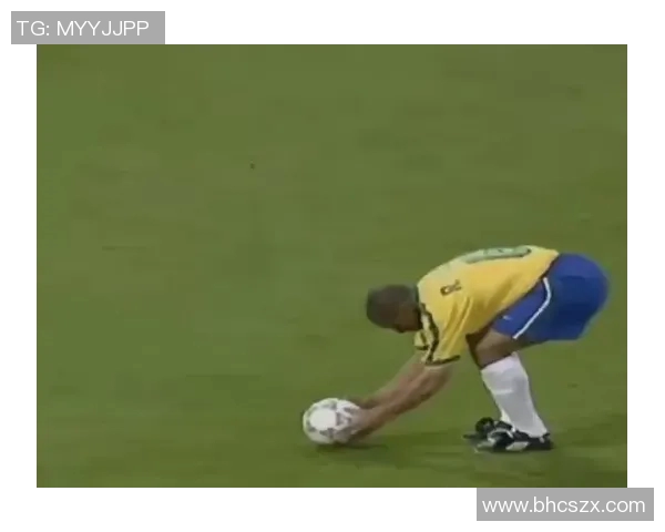 外国足球球星以身体挡球技巧展现防守艺术的精彩瞬间